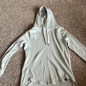 Underarmour sweatshirt